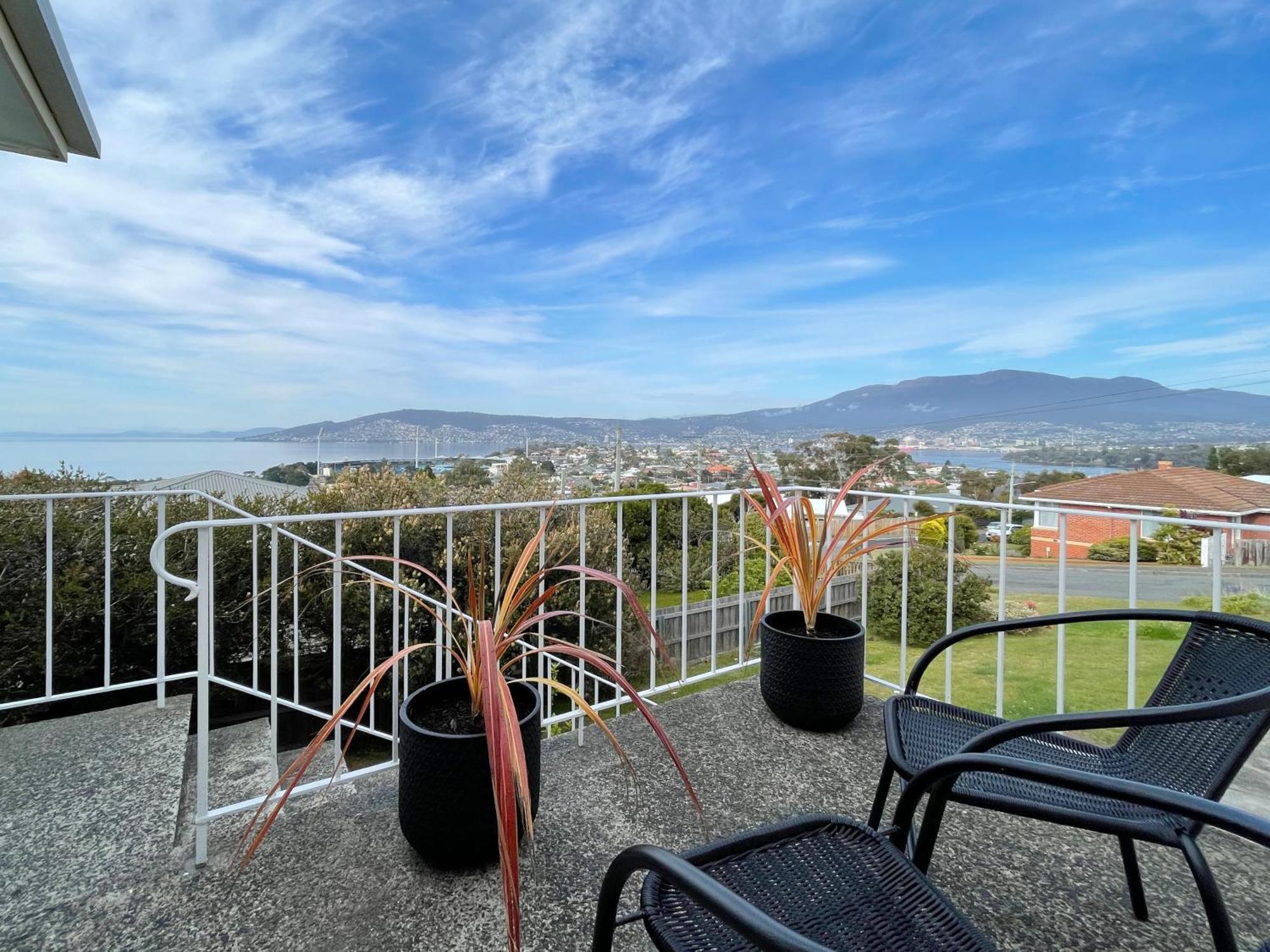 Bella Vista On Beach Hobart Exterior photo